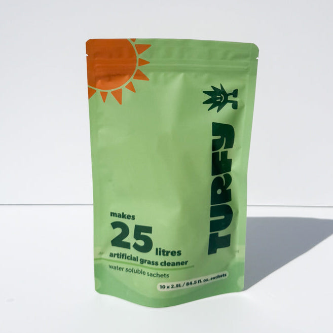 Bulk 25L Turfy refill pouch with 10 dissolvable concentrate sachets, providing 25 liters of pet-safe, non-toxic cleaning power.